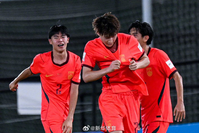体育赛事预测-体育时评：少年突围向未来——U17男足重返世少舞台|中国足球|中国队|世少赛|新华社|卡塔尔世界杯_新浪体育_新浪新闻
